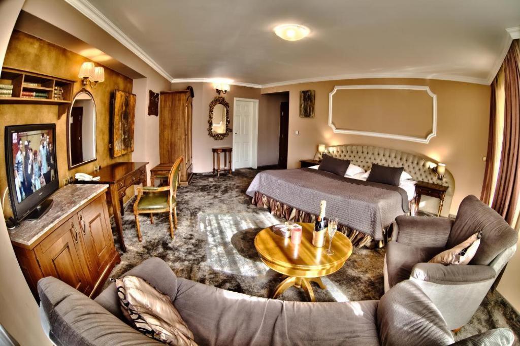 Meg-Lozenetz Hotel Sofia Eksteriør billede