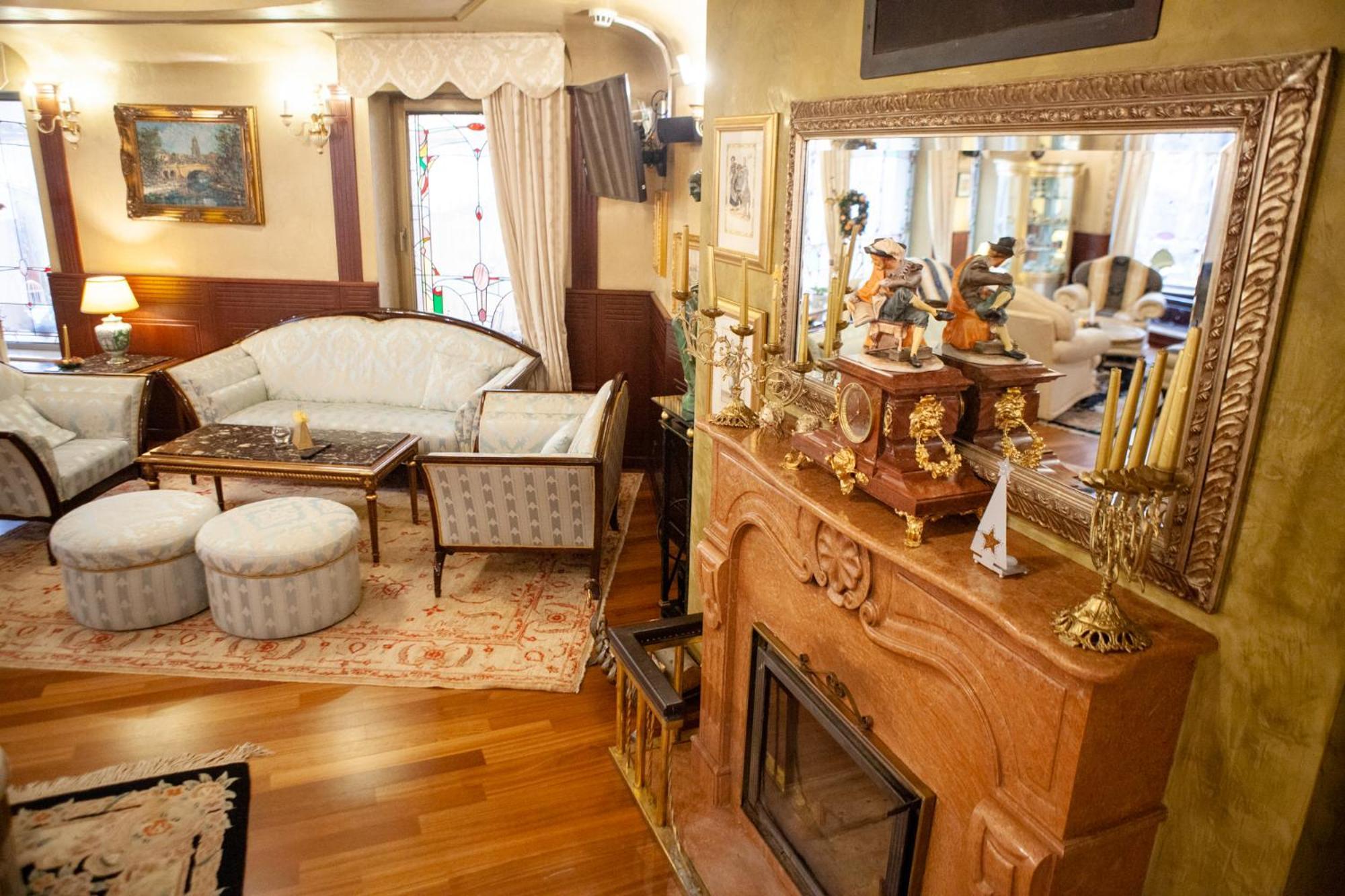 Meg-Lozenetz Hotel Sofia Eksteriør billede